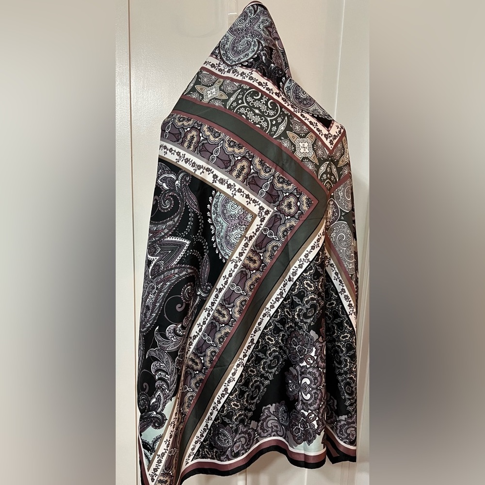 Vince Camuto Square Scarf Polyester Multicolor Persian Bazaar Accessory